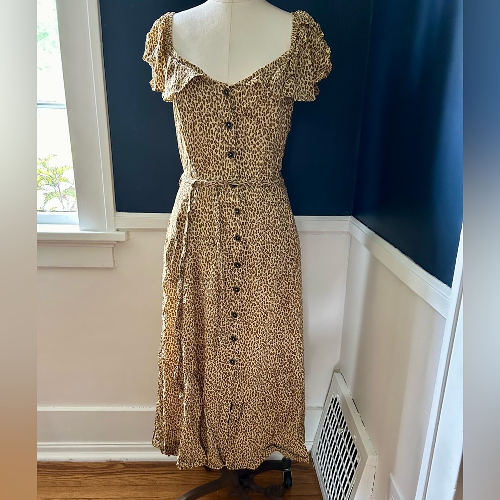 Anthropologie Leopard print flutter sleeve dress, size 8